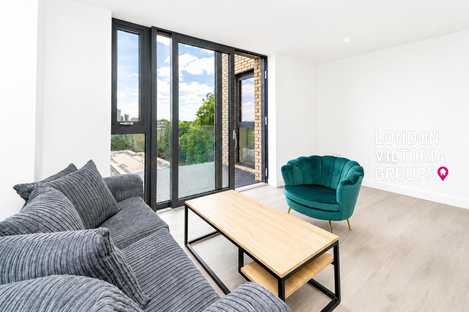 2 bed property in Willowbrook house, Coster Avenue, London